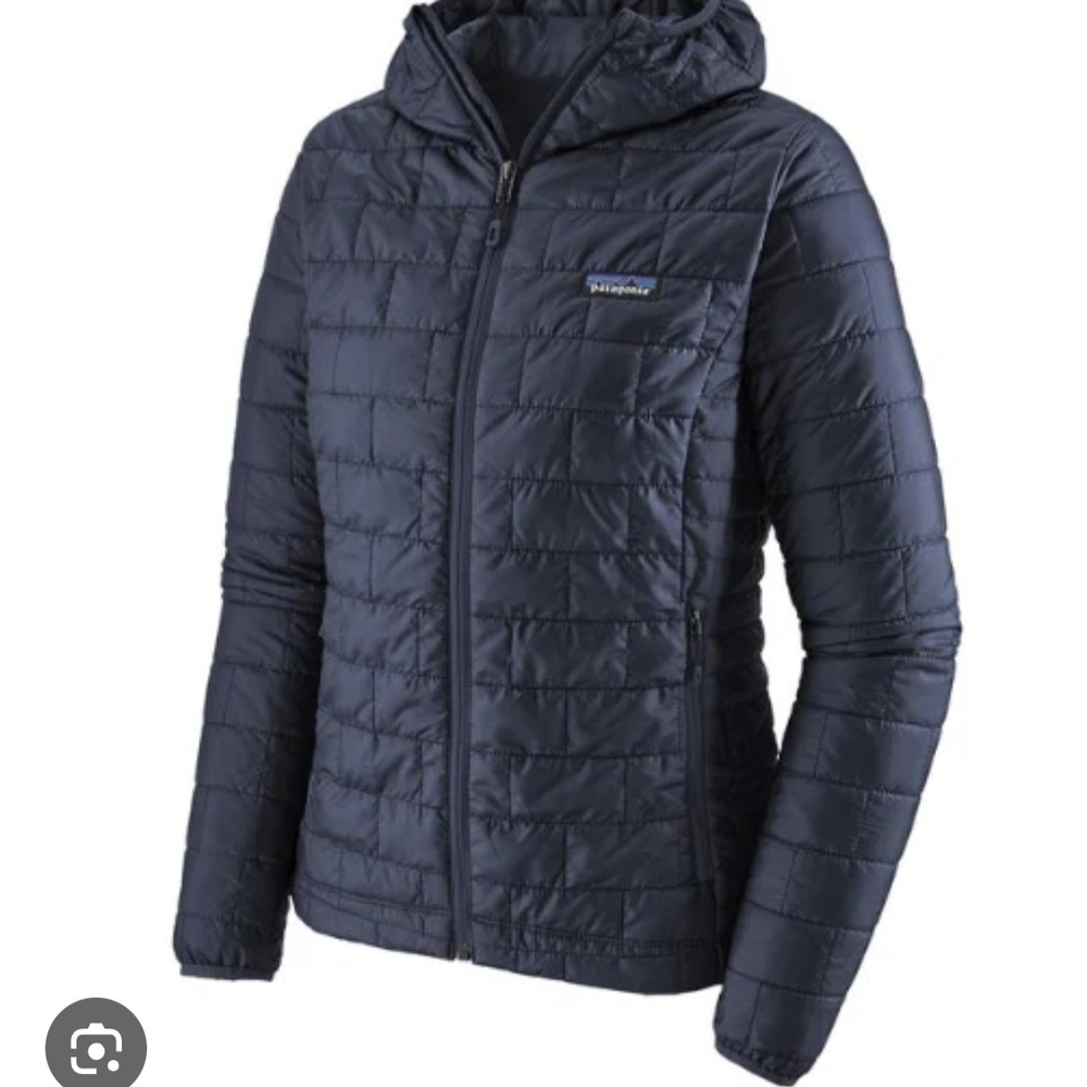 Patagonia Women's Navy Hooded Jacket
